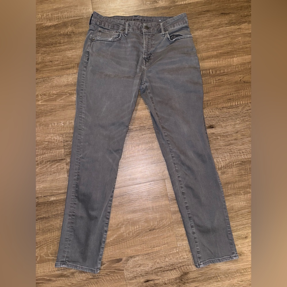 AMERICAN EAGLE MENS AIRFLEX GREY DENIEM JEANS